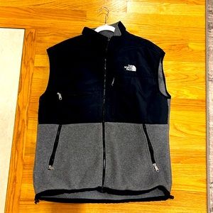 Men’s large north face Denali grey vest